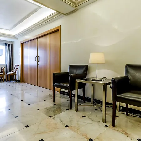 Hotel Sacromonte 3*