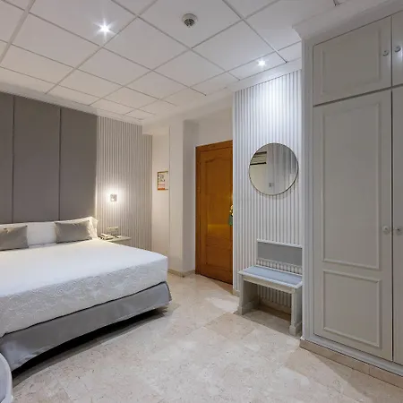 Hotel Sacromonte