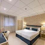 Hotel Sacromonte 3*